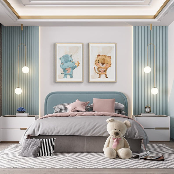 Sada dětských obrazů veselých zvířátek na béžovém pozadí akvarel.